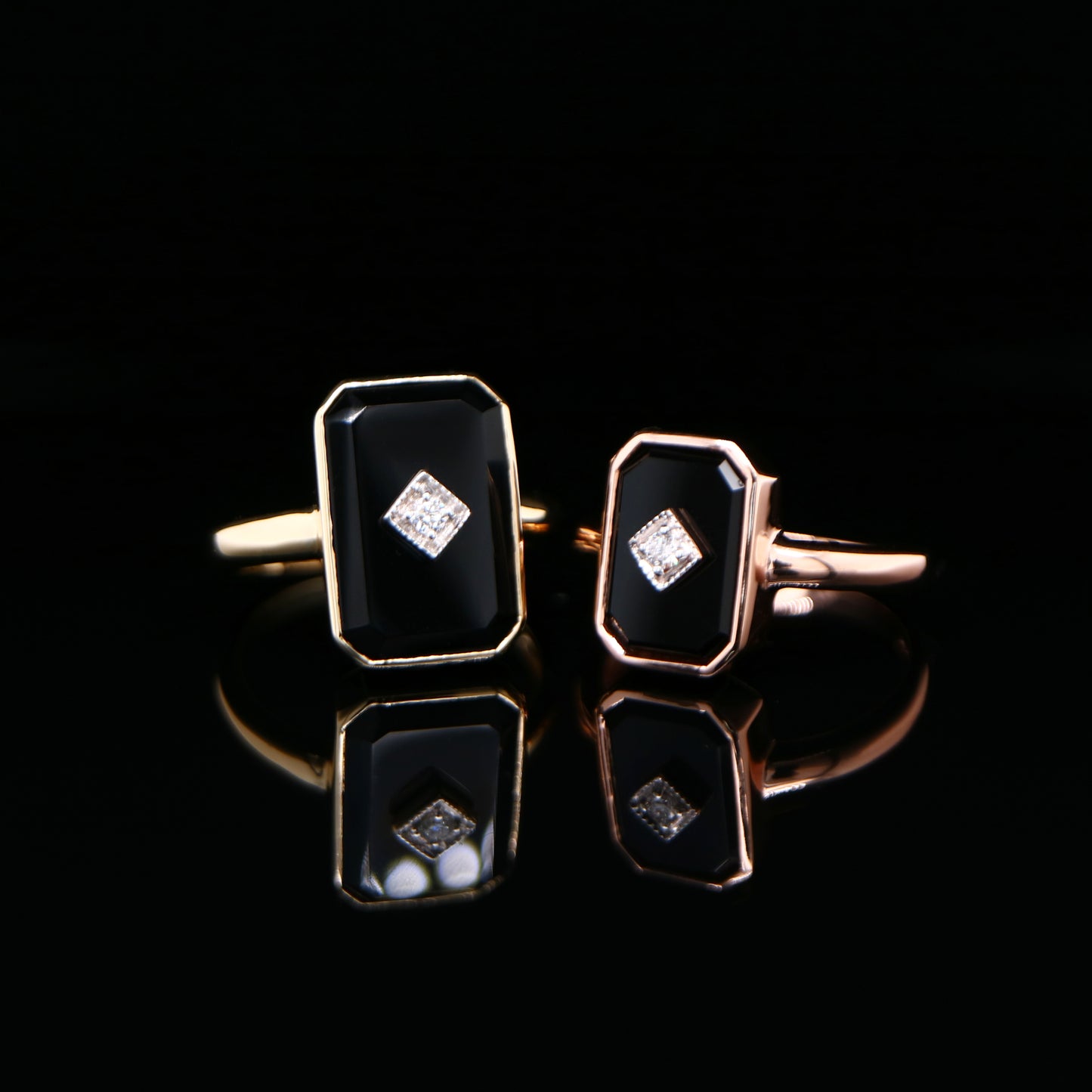 Art deco style ring in solid Yellow gold, onyx and natural diamond (larger version)