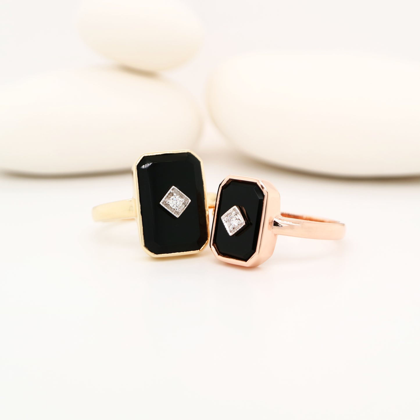 Art deco style ring in solid rose gold, onyx and natural diamond (larger face version)