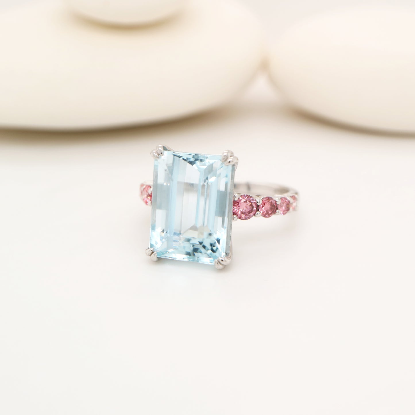 7.16ct Aquamarine with LG pink diamonds in platinum with Euro shank