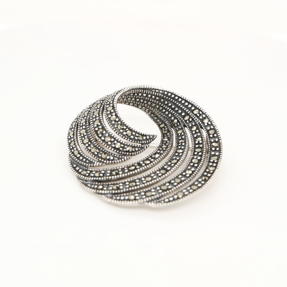 Multiband marcasite brooch in silver