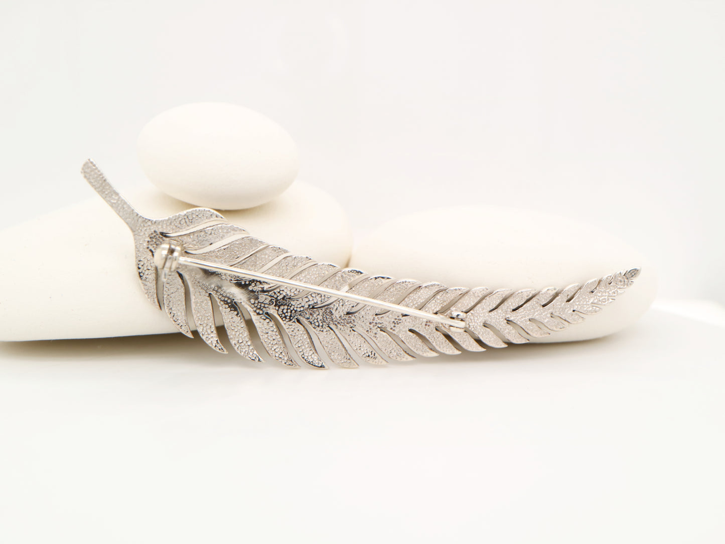 Fern leaf in marcasite and silver brooch