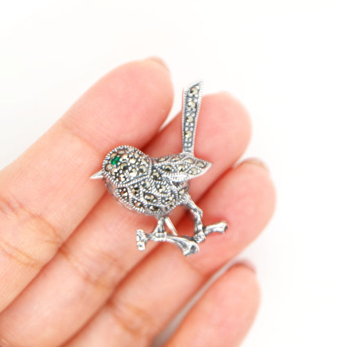 Fairywren marcasite brooch in sterling silver with Emerald eye