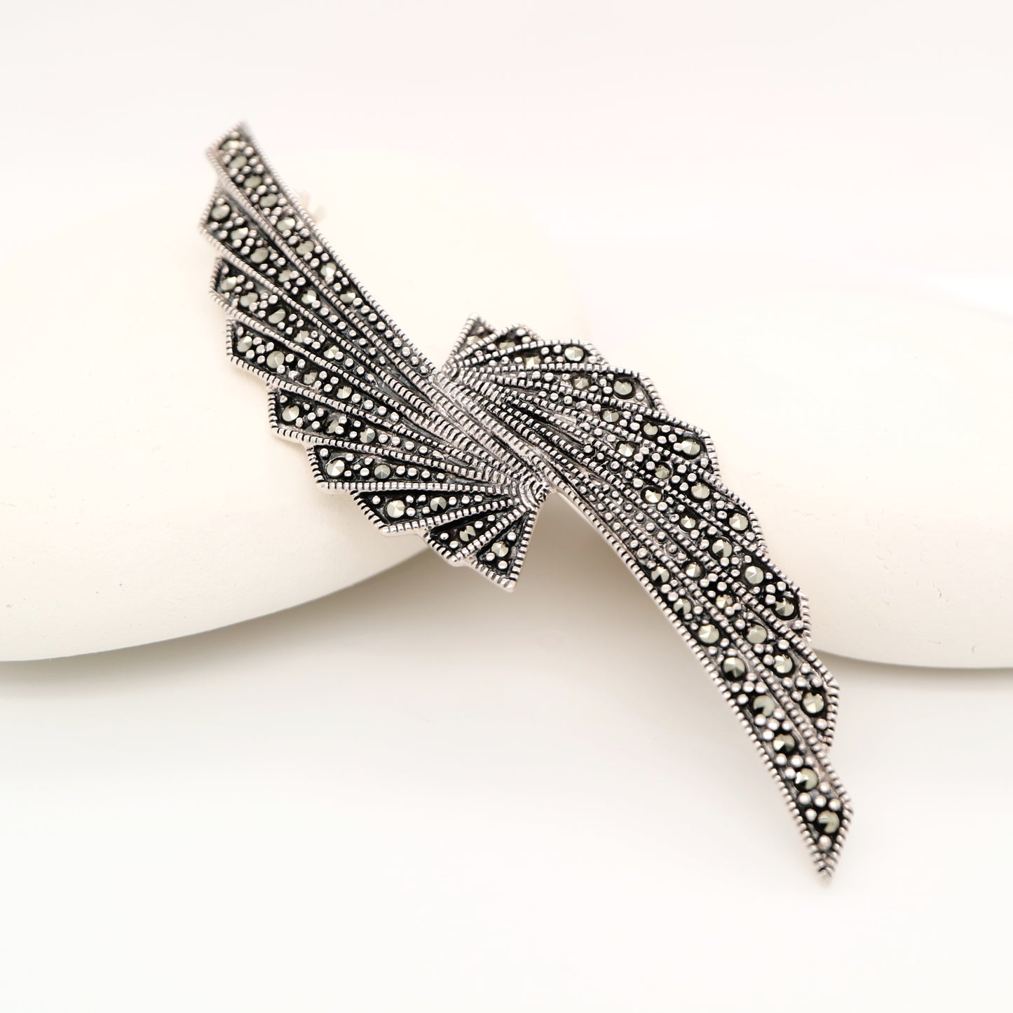 Art deco marcasite double fan brooch in sterling silver