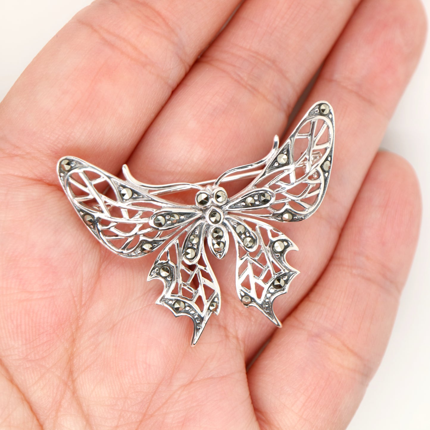 Butterfly brooch with marcasite in sterling silver