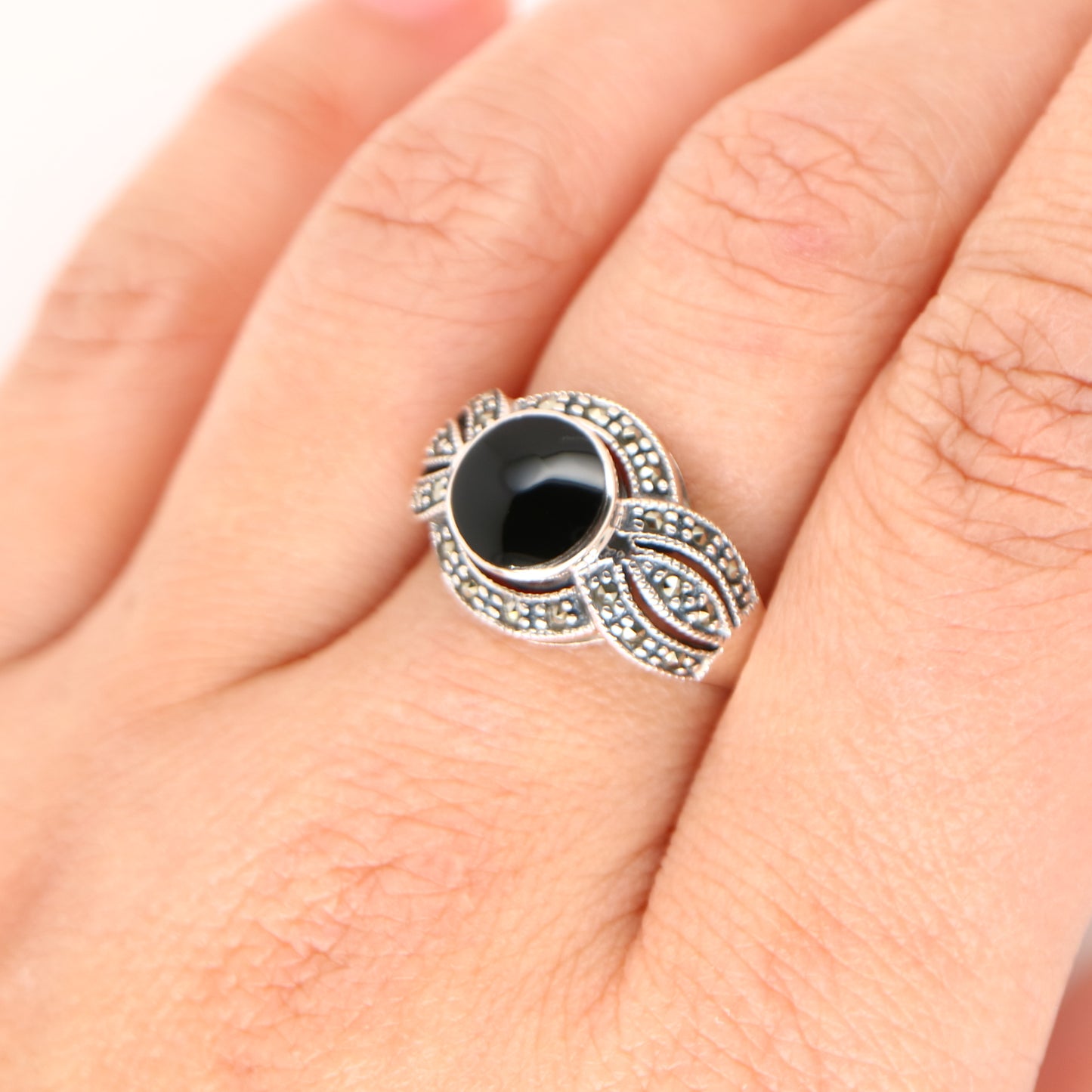 Marcasite and onyx ring in sterling silver