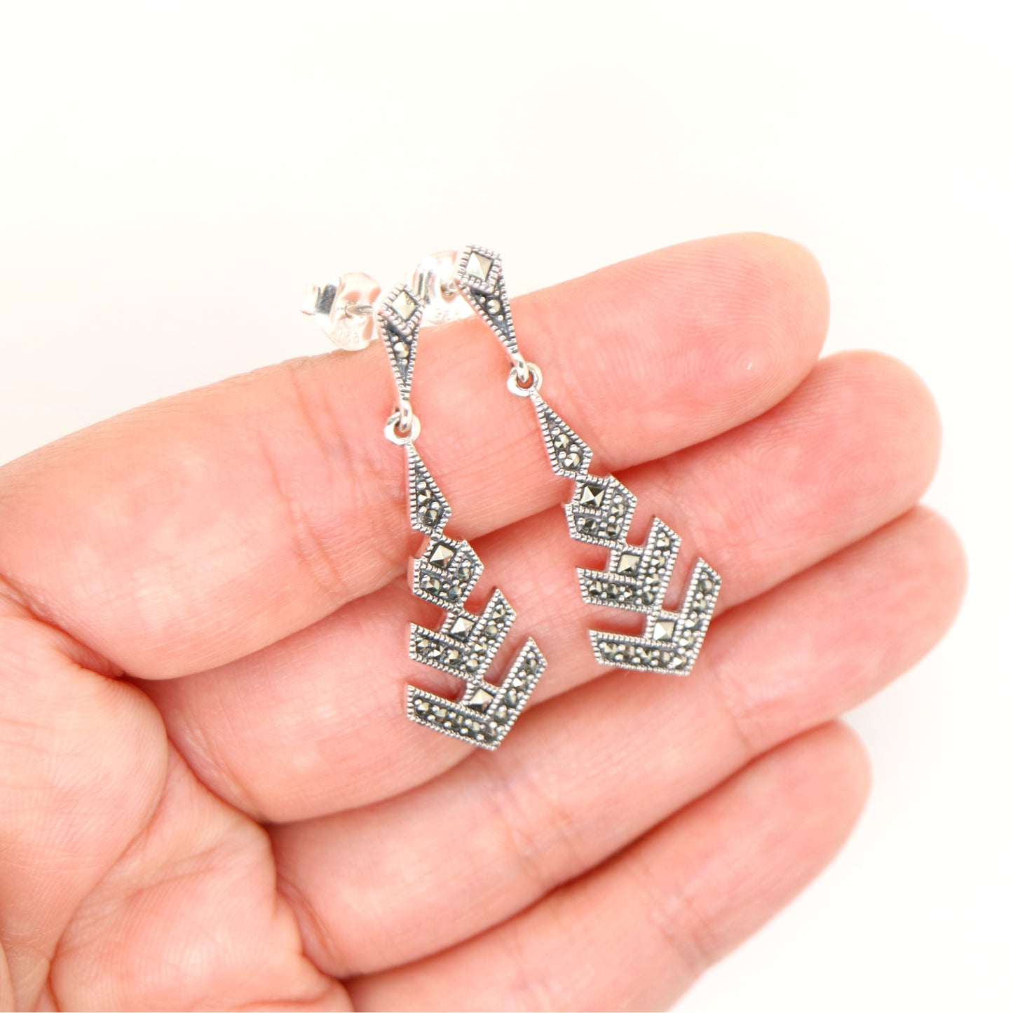 Art deco drop earrings in marcasite in sterling silver