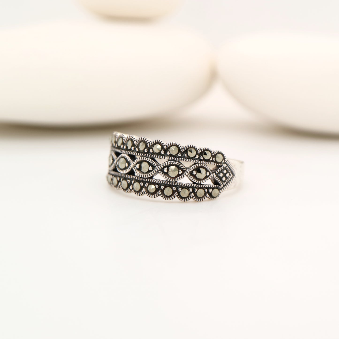 Scalloped edged marcasite ring in sterling silver