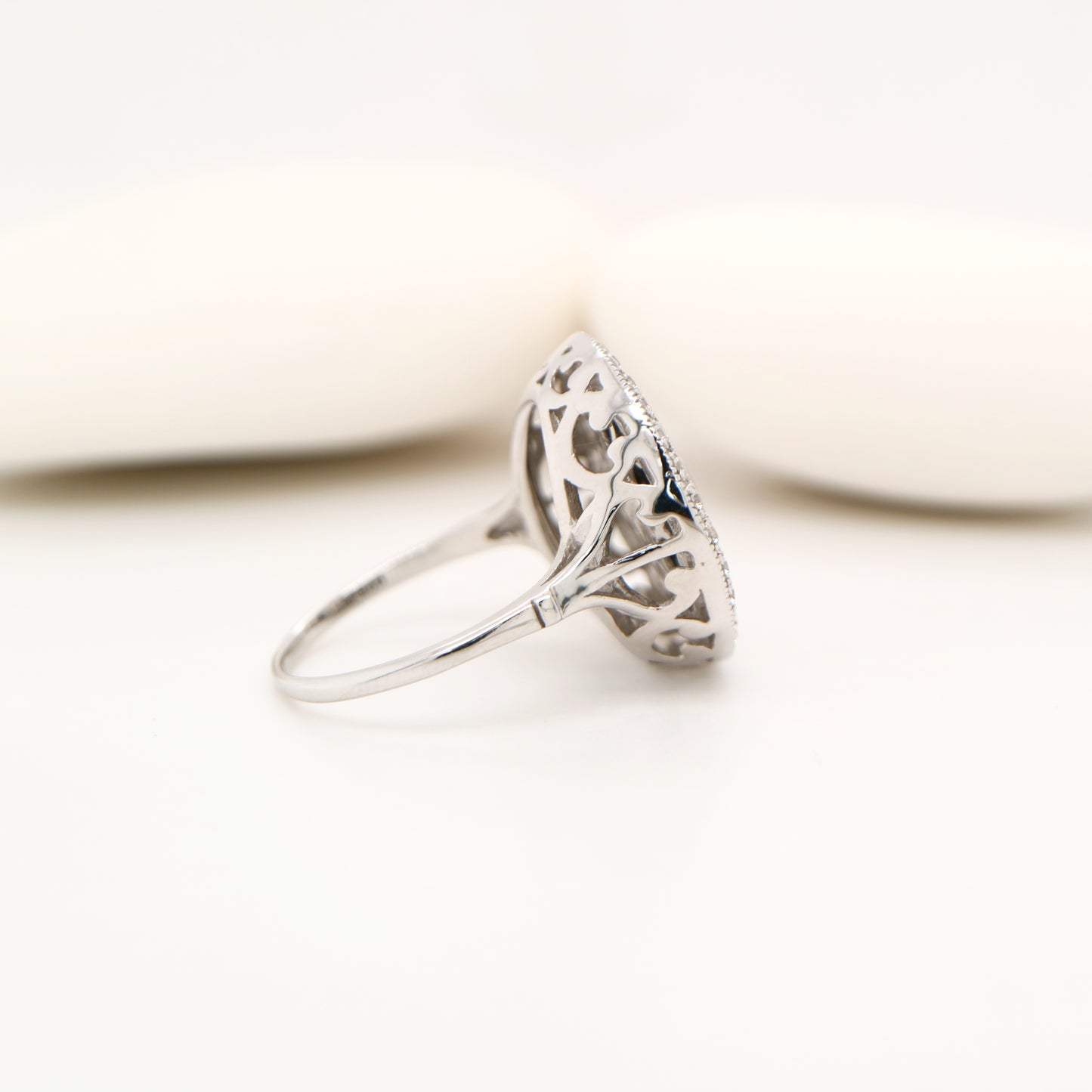 Art deco ring in cubic zirconia, black onyx and sterling silver