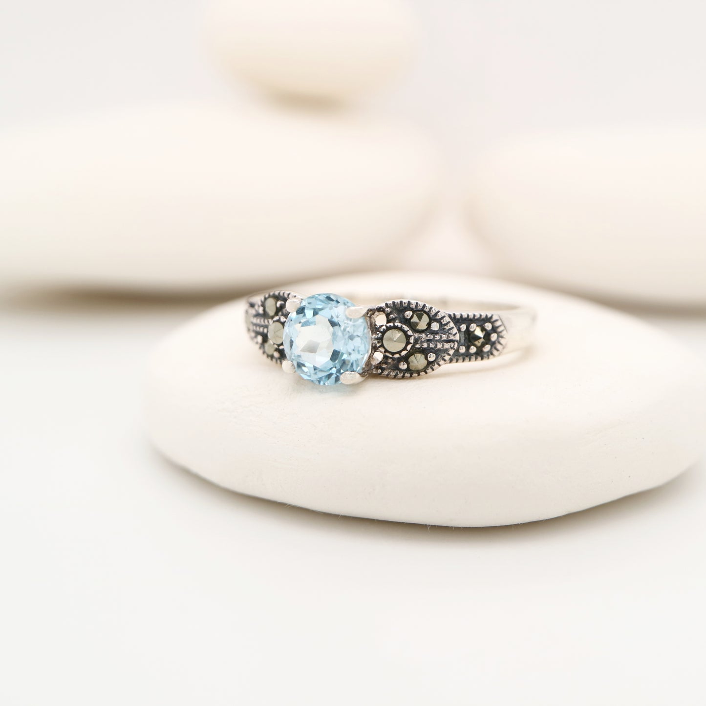 Art deco ring in blue topaz and marcasite in sterling silver