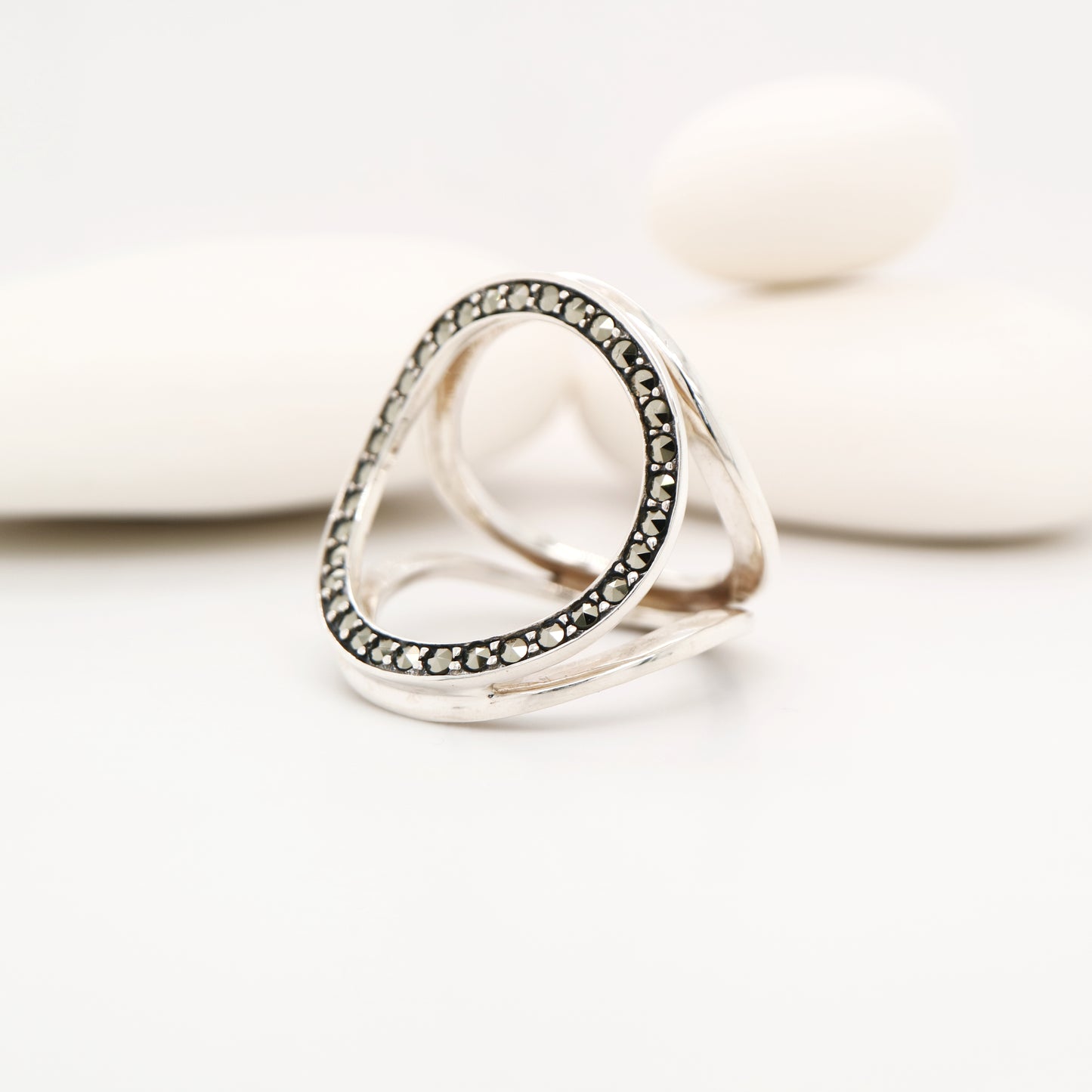 Tri-hoop ring with marcasite in sterling silver