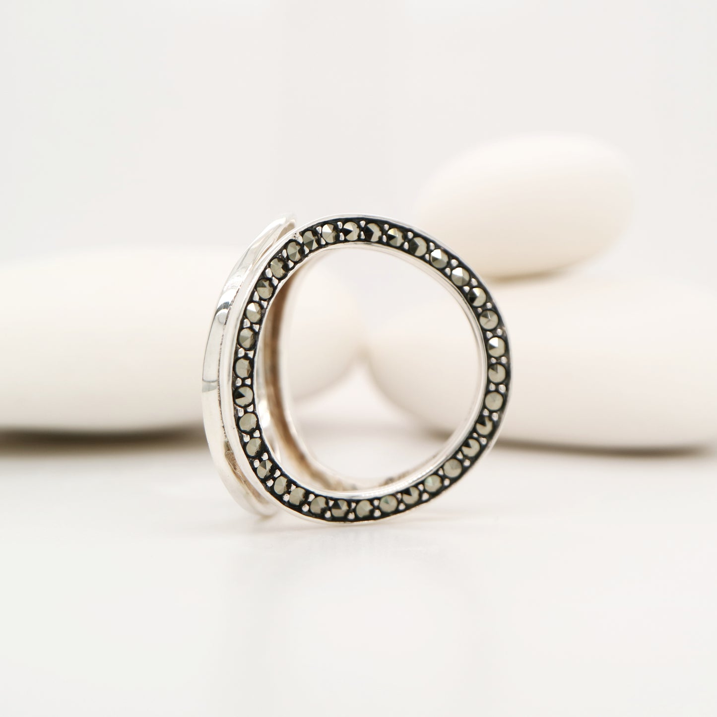Tri-hoop ring with marcasite in sterling silver