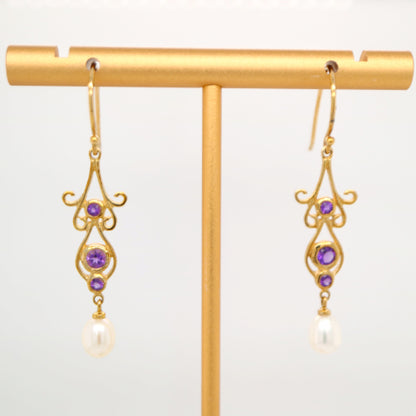 Vintage pearl drop earrings with Amethyst in yellow gold