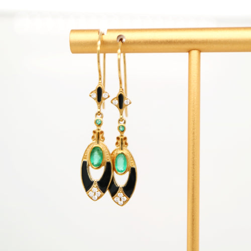 Emerald with diamonds, drop earrings in 9k yellow gold