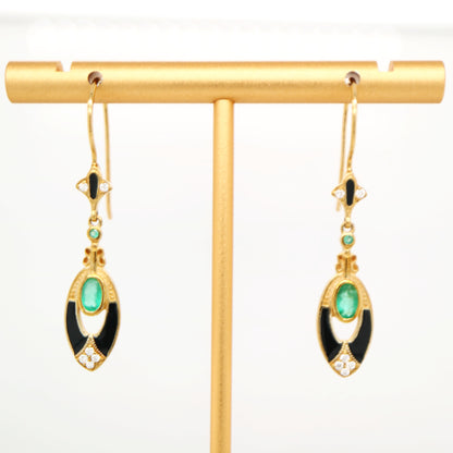 Emerald with diamonds, drop earrings in 9k yellow gold