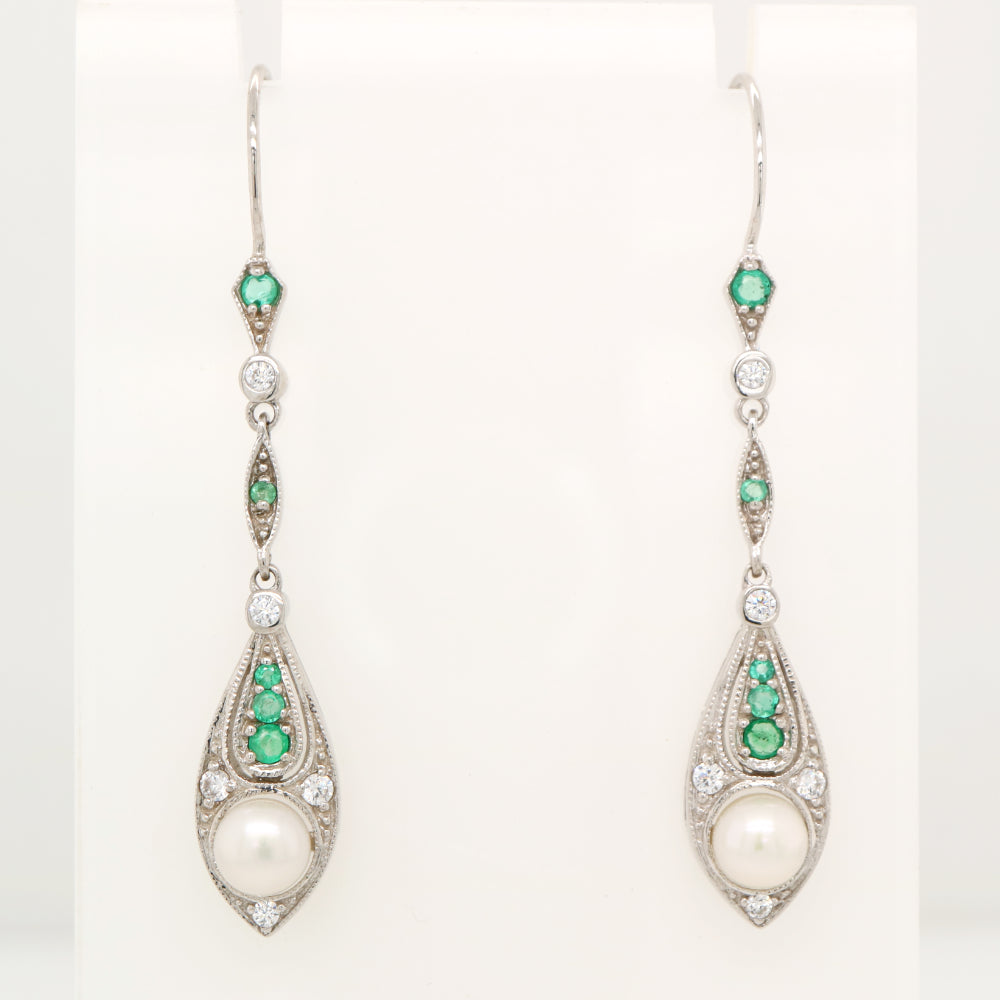 Dangle earrings with fresh water pearl, emerald and diamond in 9k white gold