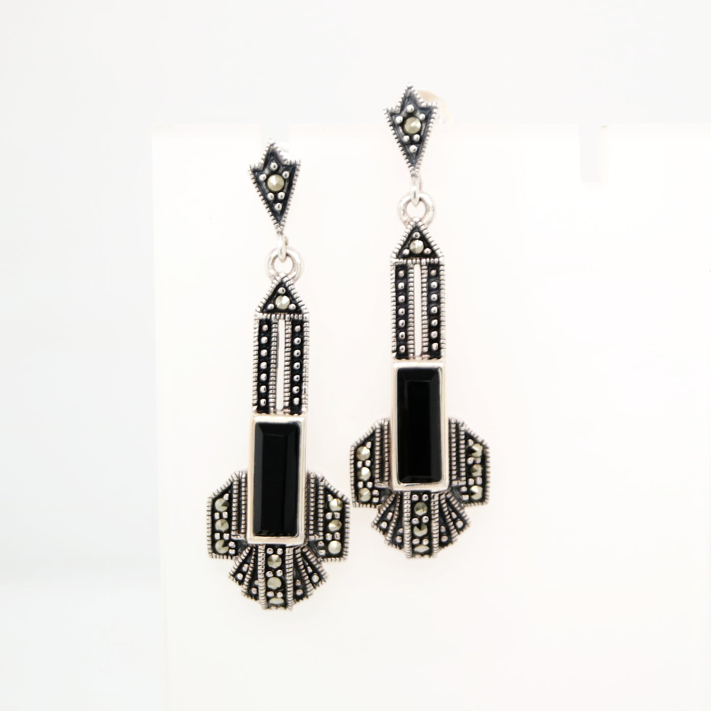 Art deco drop earrings in onyx and marcasite and sterling silver