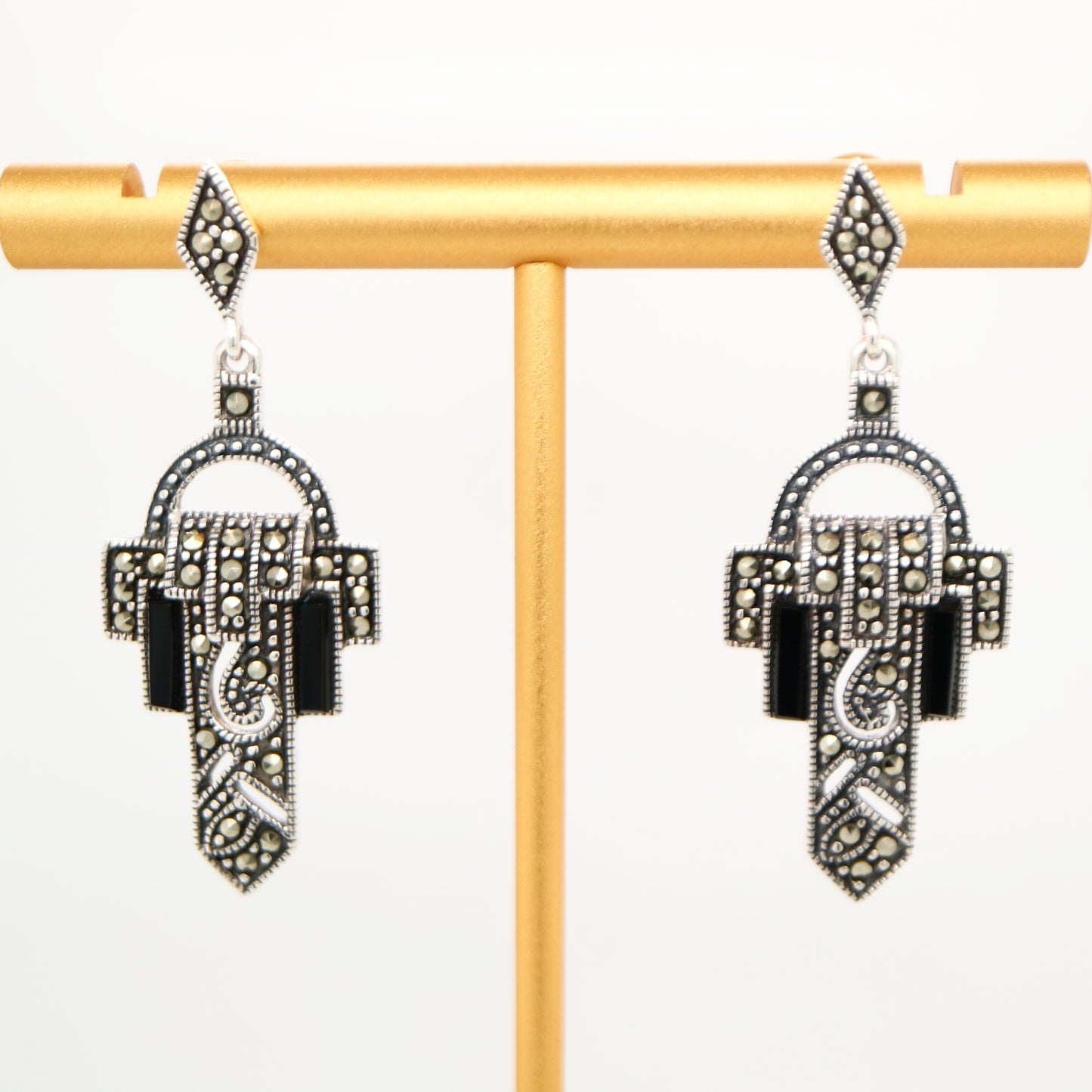 Art deco design earrings in onyx, marcasite and sterling silver