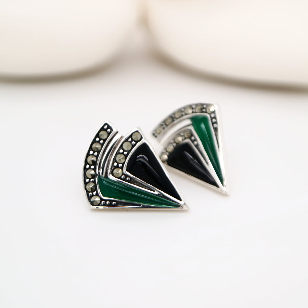 Art deco triangle stud earring with onyx and green agate in sterling silver with marcasite