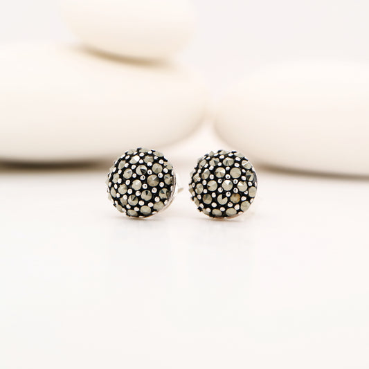 Round stud earrings in marcasite in sterling silver