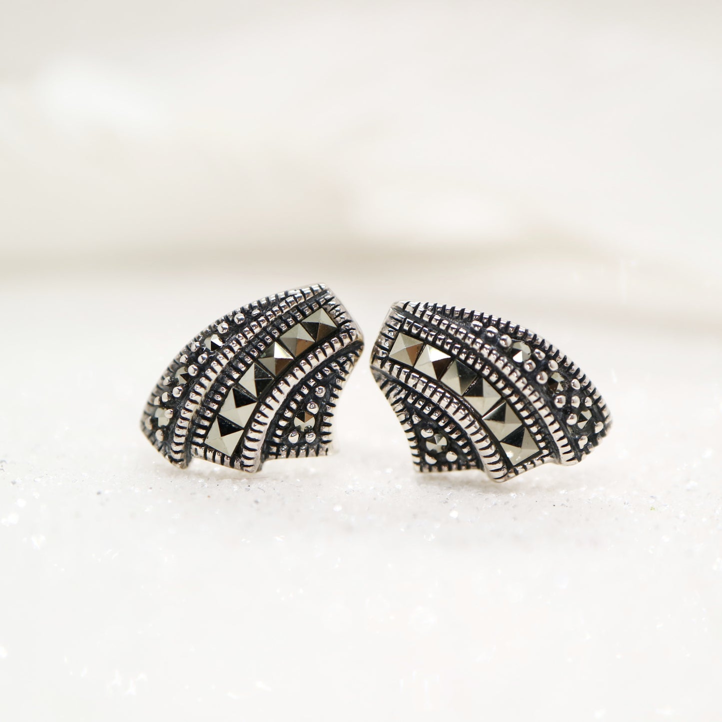 Art deco seashell earring with marcasite in sterling silver