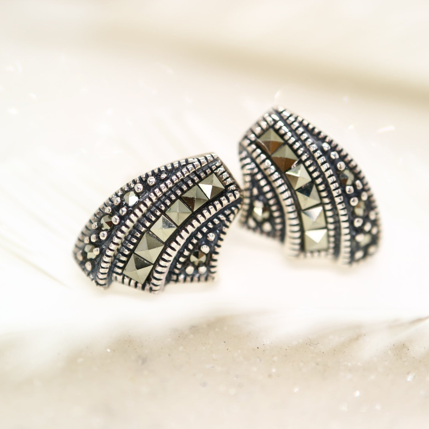 Art deco seashell earring with marcasite in sterling silver