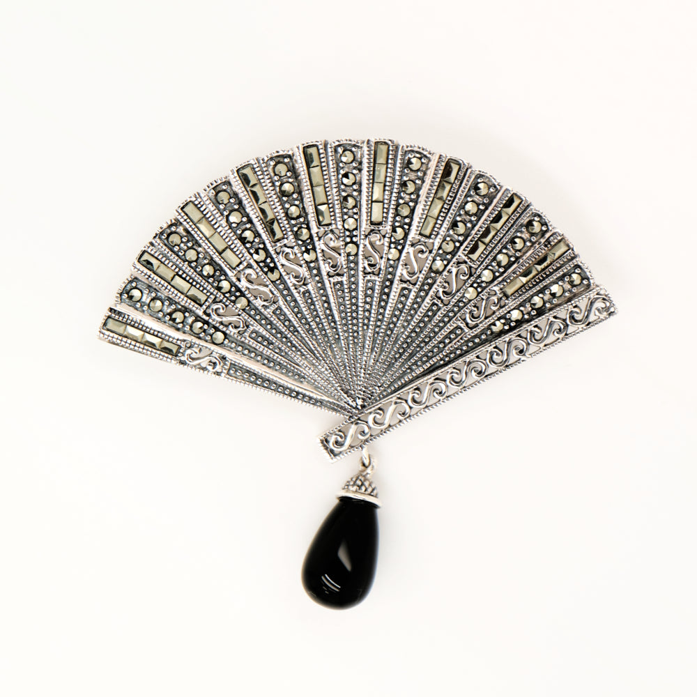 Marcasite fan in marcasite with onyx drop in sterling silver