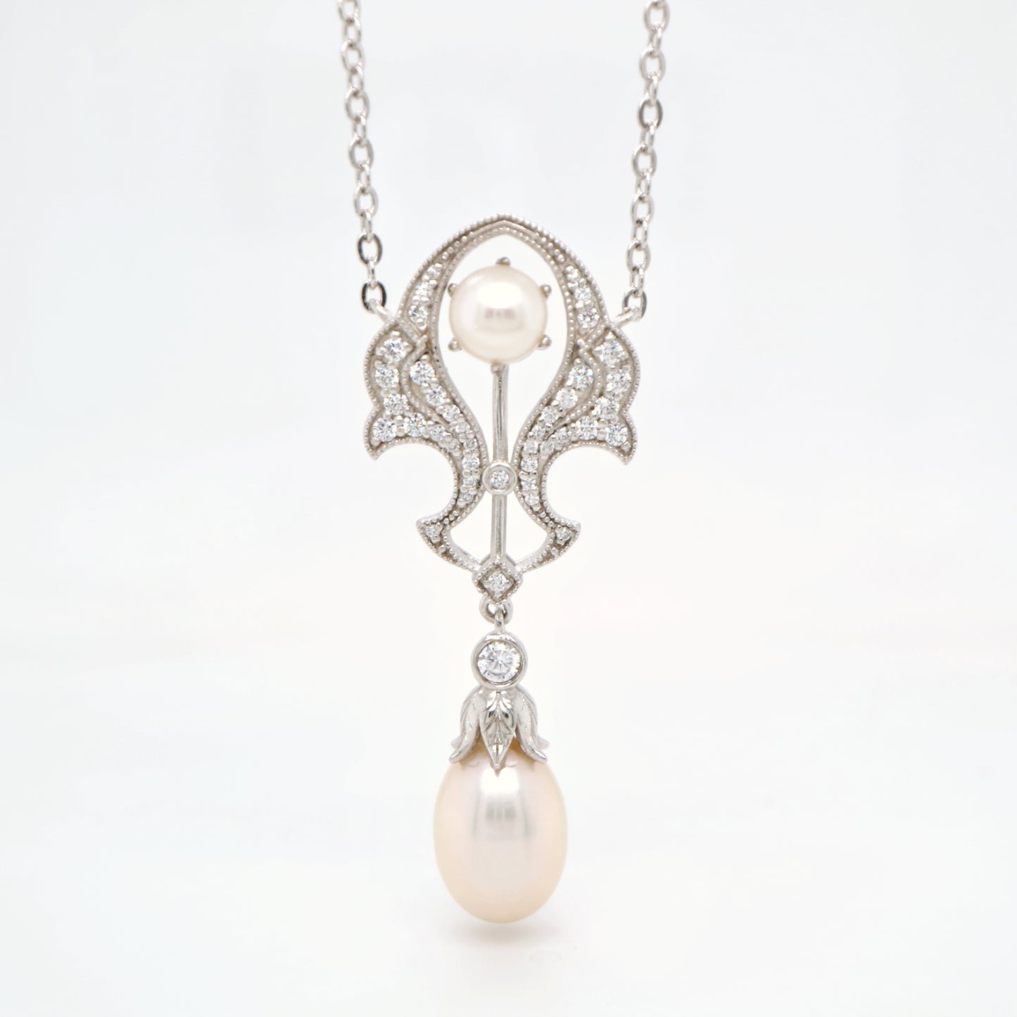 Edwardian pendant with fresh water pearl and CZ in Sterling Silver