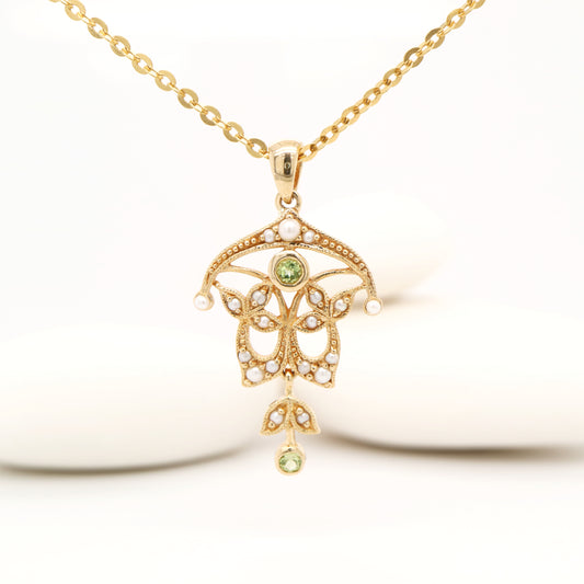 Edwardian style peridot and pearl pendant in 9k yellow gold