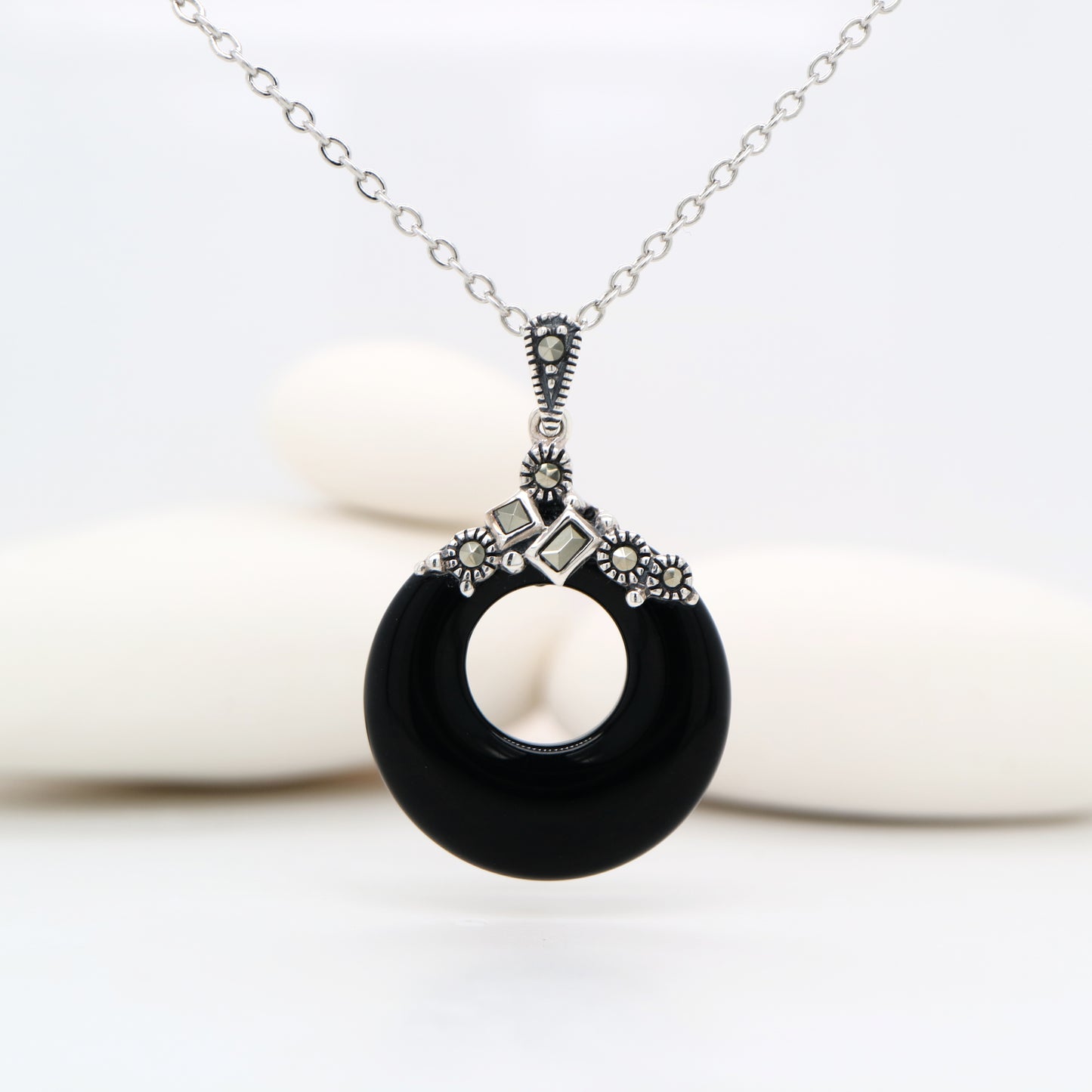 Onyx hoop pendant with marcasite in Sterling Silver