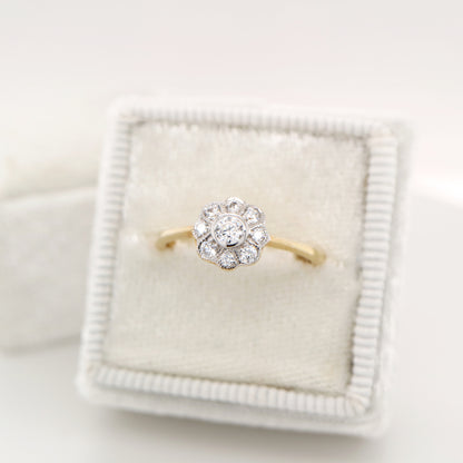 Daisy Natural diamond ring in twin color gold