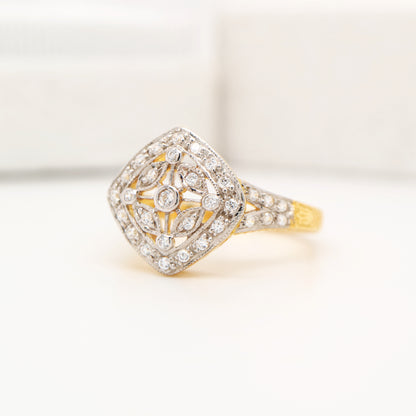 Vintage art deco twin gold and natural diamond ring with engraved band