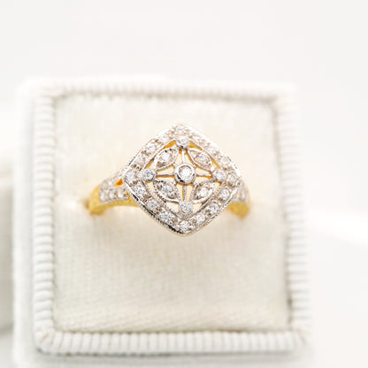 Vintage art deco twin gold and natural diamond ring with engraved band