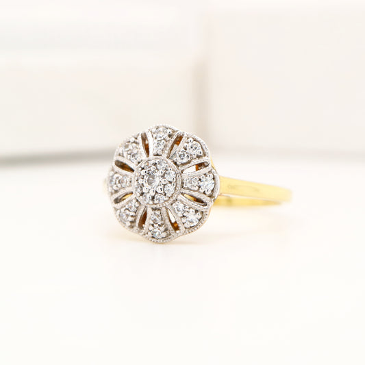Round vintage art deco twin gold and natural diamond ring