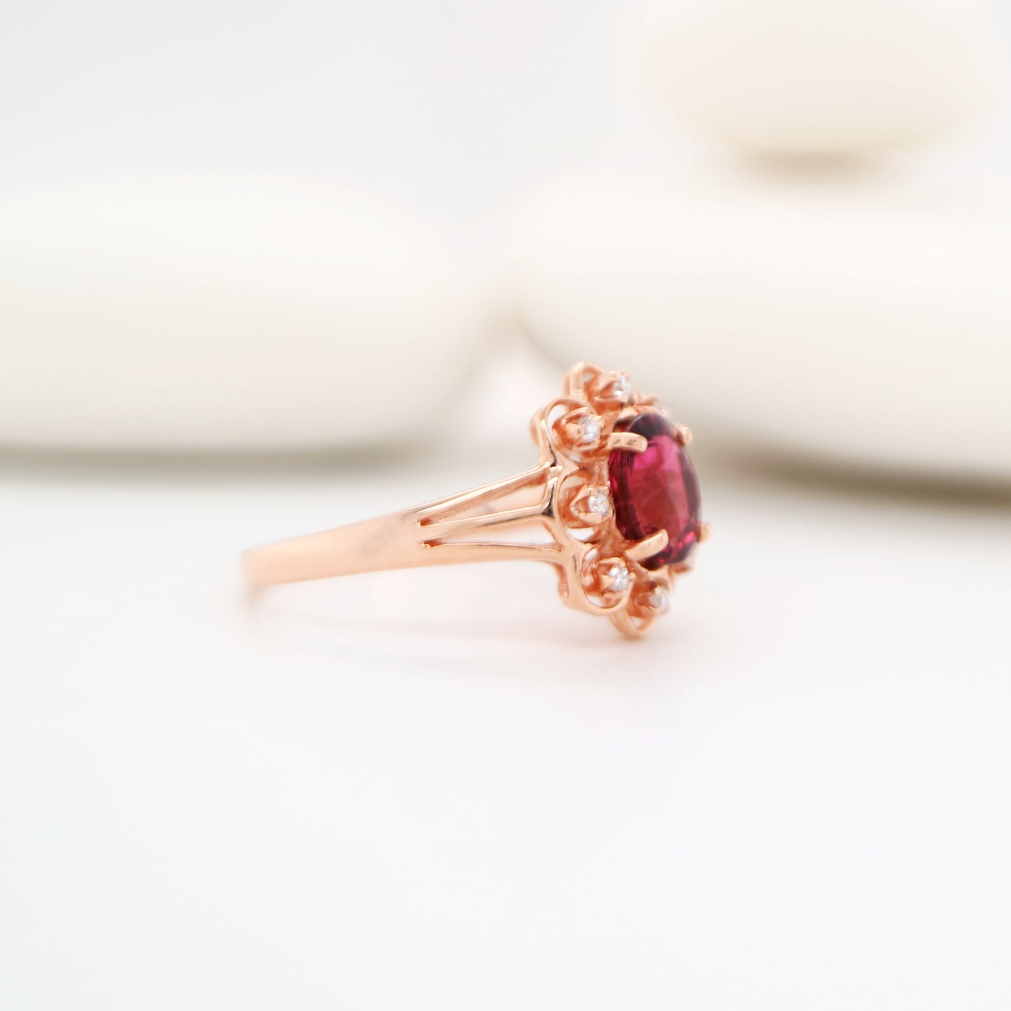 Floral diamond ring with tourmaline center in rose gold, Size P
