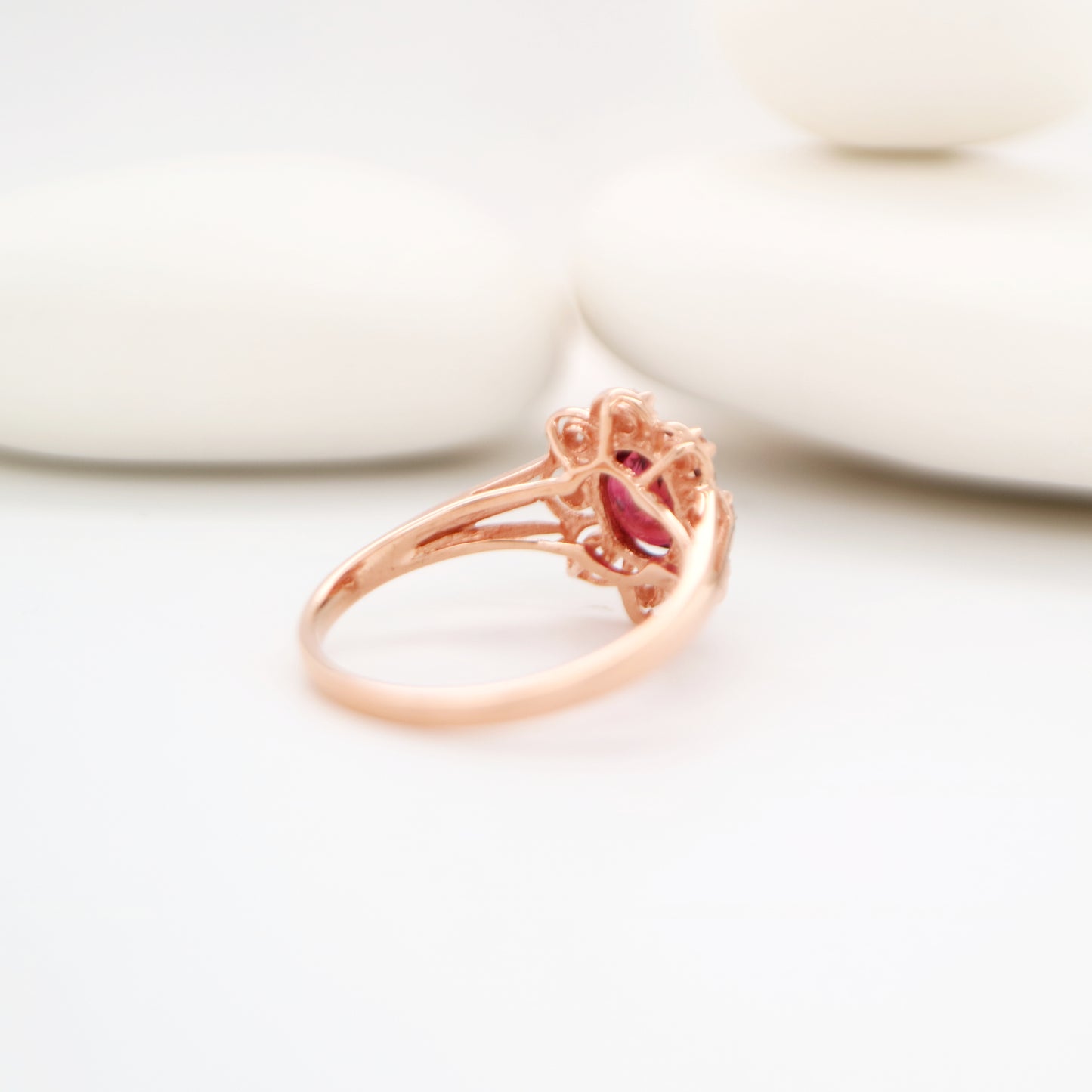 Floral diamond ring with tourmaline center in rose gold, Size P