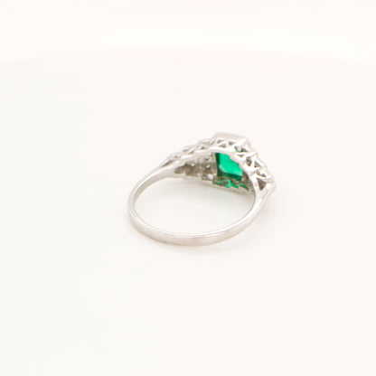 Art deco emerald ring and diamond in white gold
