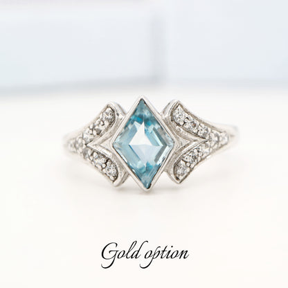 Diamond shape aquamarine with diamond in white gold