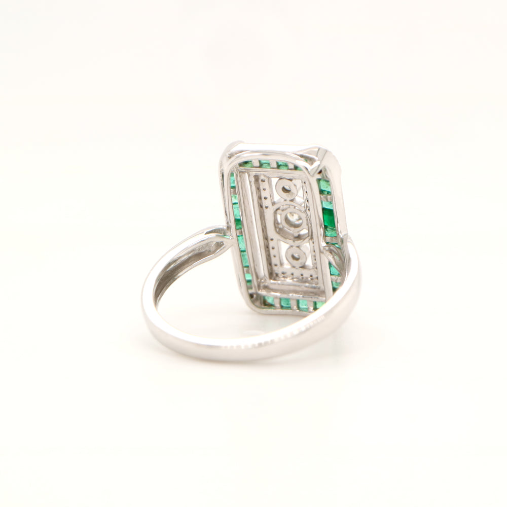 Art deco style channel set white gold ring - emerald