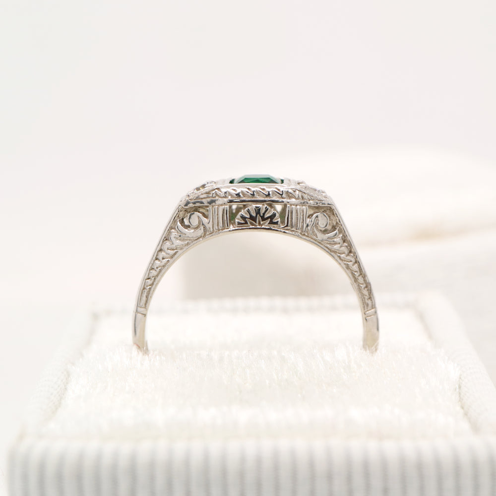 Art deco 9k white gold ring with center emerald and shoulder diamonds