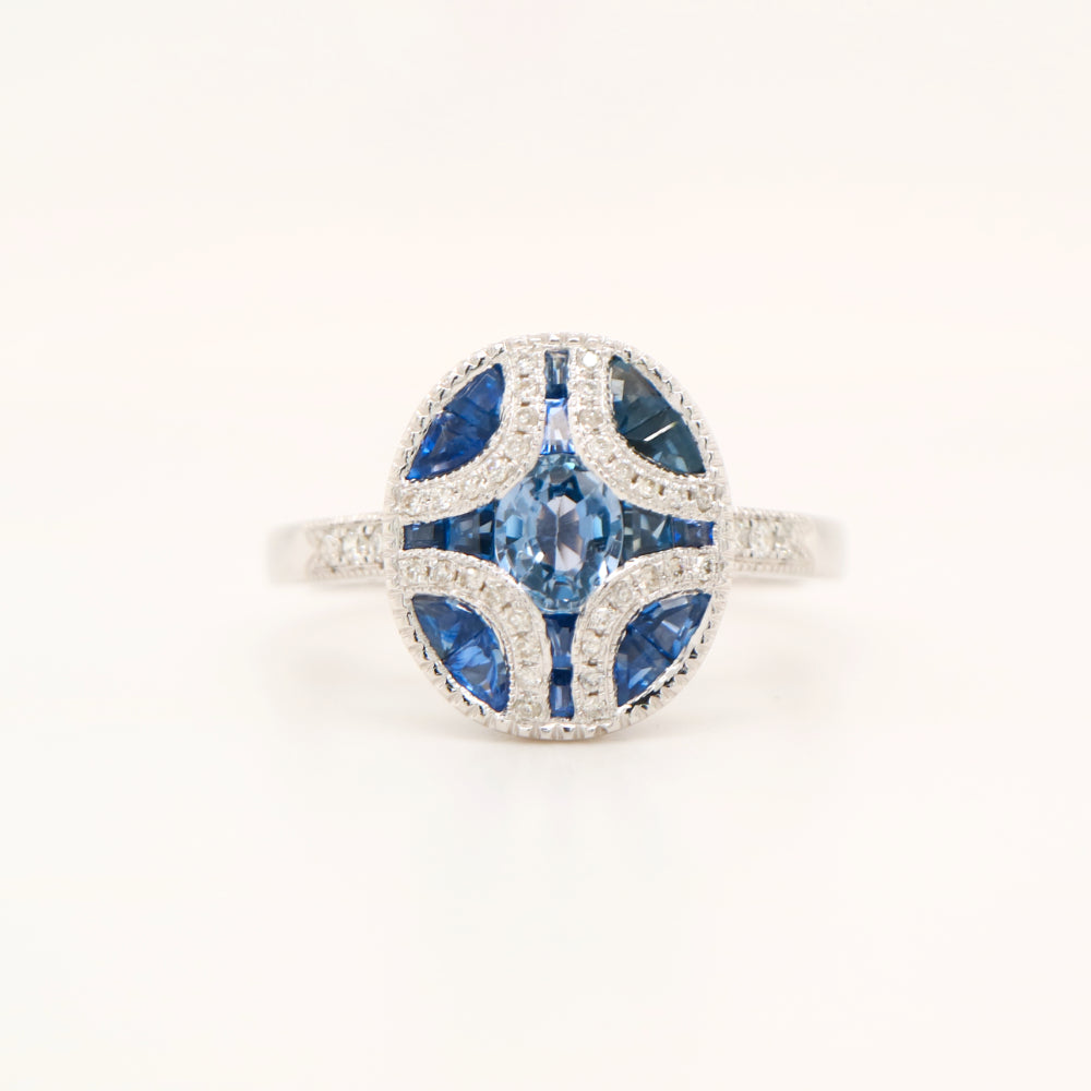 Art deco mystery set ring in white gold, sapphire and diamond
