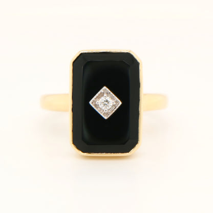 Art deco style ring in solid Yellow gold, onyx and natural diamond (larger version)