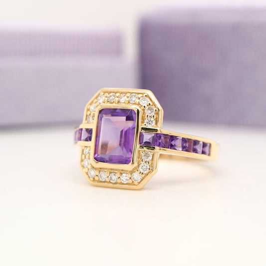 Vintage amethyst ring with diamond halo in yellow gold