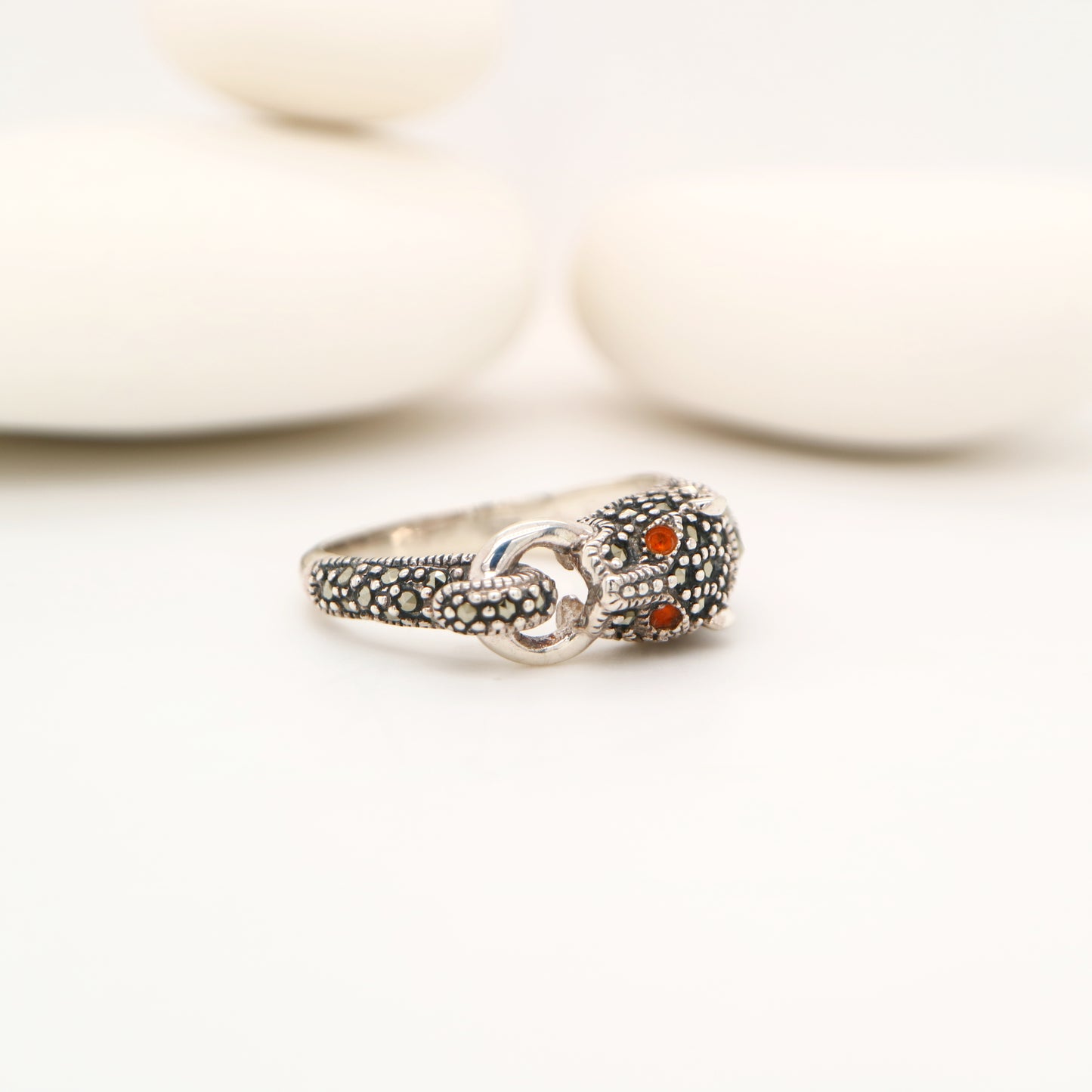 Panther ring in marcasite, carnelian and sterling silver