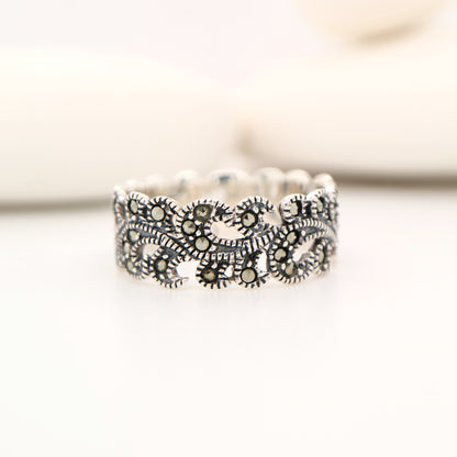 Filigree band marcasite ring in sterling silver