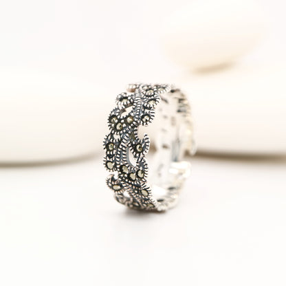 Filigree band marcasite ring in sterling silver