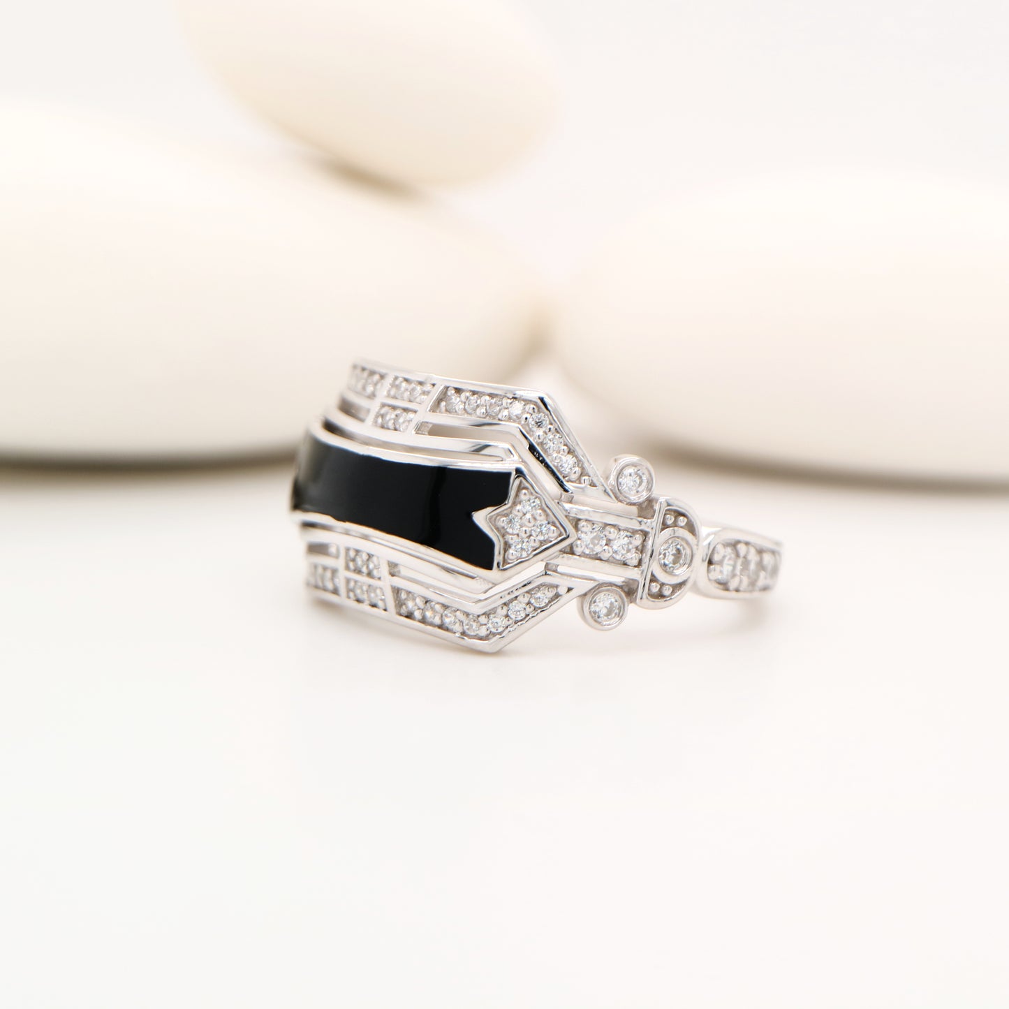 Art deco enamel band ring with diamonds in sterling silver