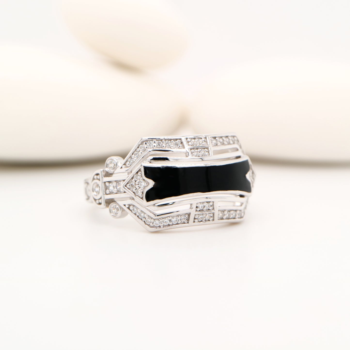 Art deco enamel band ring with diamonds in sterling silver